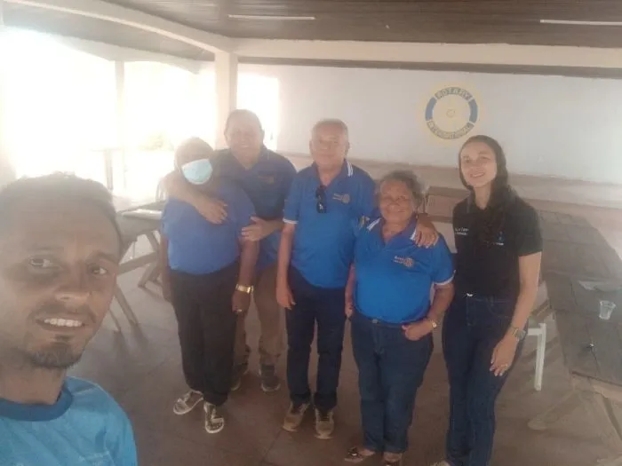 Rotary Club de Codó promove vacinação e palestra sobre prevenção ao câncer de mama em dia de ações pela saúde