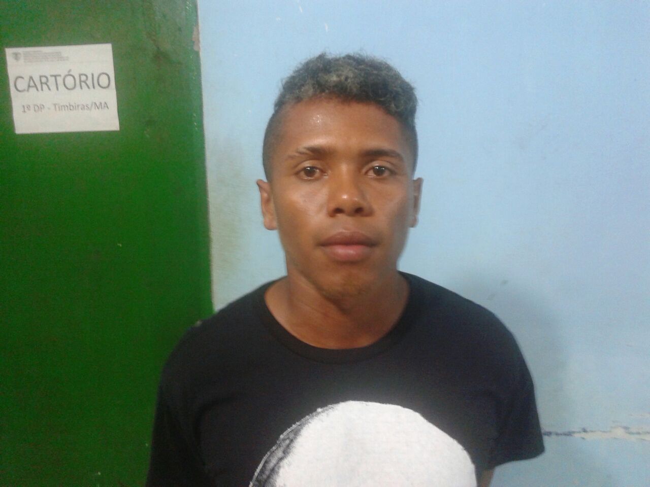 RAPAZ É ENCAMINHADO A DELEGACIA DE TIMBIRAS COM MOTO ROUBADO
