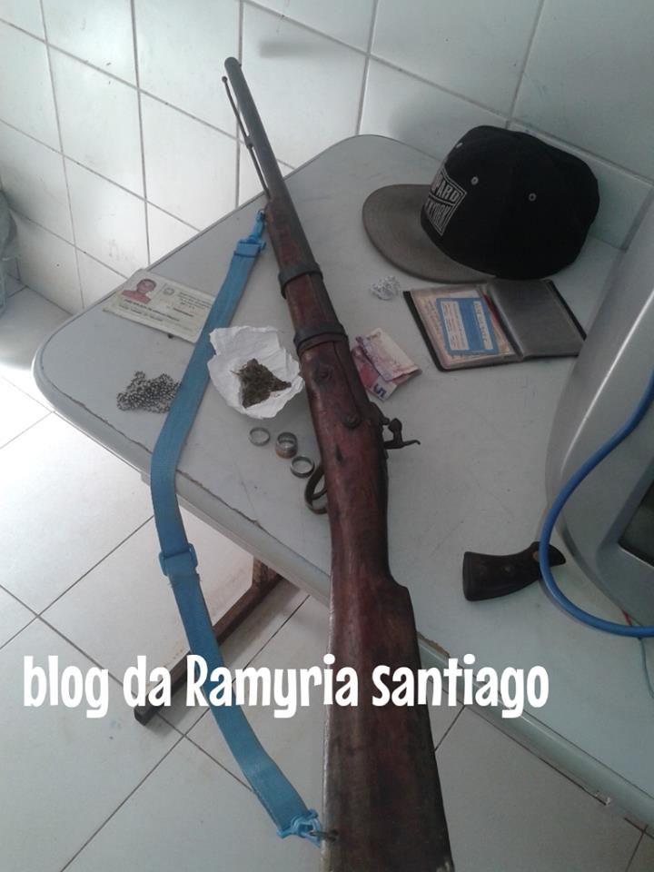 PM “fecha o cerco” e prende mais dois jovens em Codó.