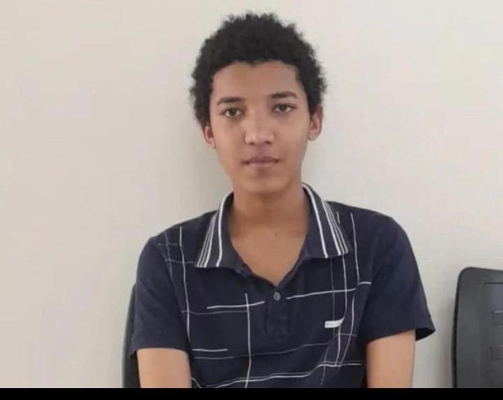 DESAPARECIDO HÁ TRÊS DIAS: Família de jovem de 17 anos faz apelo desesperado por buscas em Codó