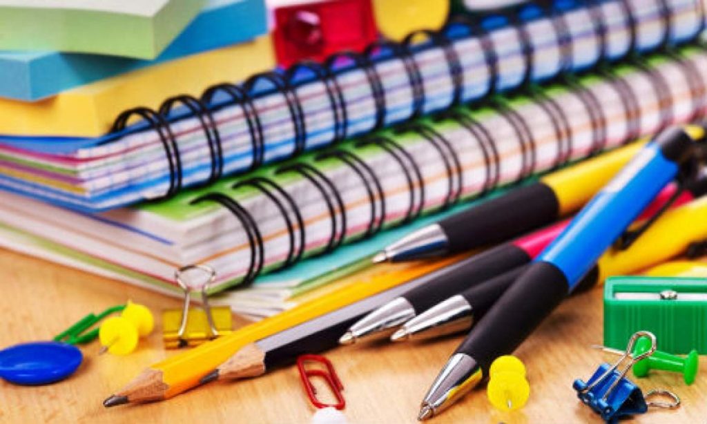 VEJA 50 ITENS QUE ESCOLAS NÃO PODEM EXIGIR NA LISTA DE MATERIAL ESCOLAR
