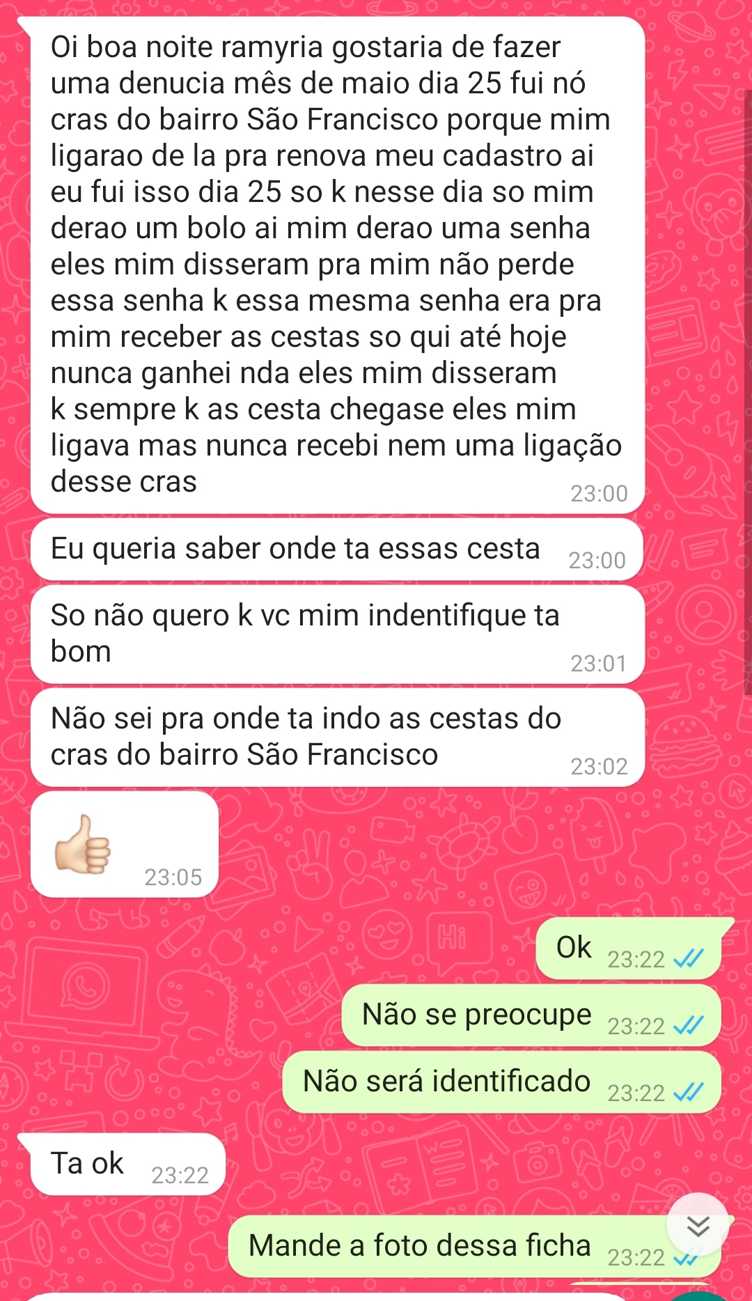 MULHER CARENTE DIZ QUE DERAM PRA ELA FICHAS PRA RECEBER CESTAS BÁSICAS NO MÊS DE MAIO E ATÉ HOJE ELA GUARDA A FICHA E NUNCA RECEBEU NADA NO CRAS DO SÃO FRANCISCO EM CODÓ. AS CESTAS BÁSICAS SUMIRAM, NINGUÉM VIU!!! 