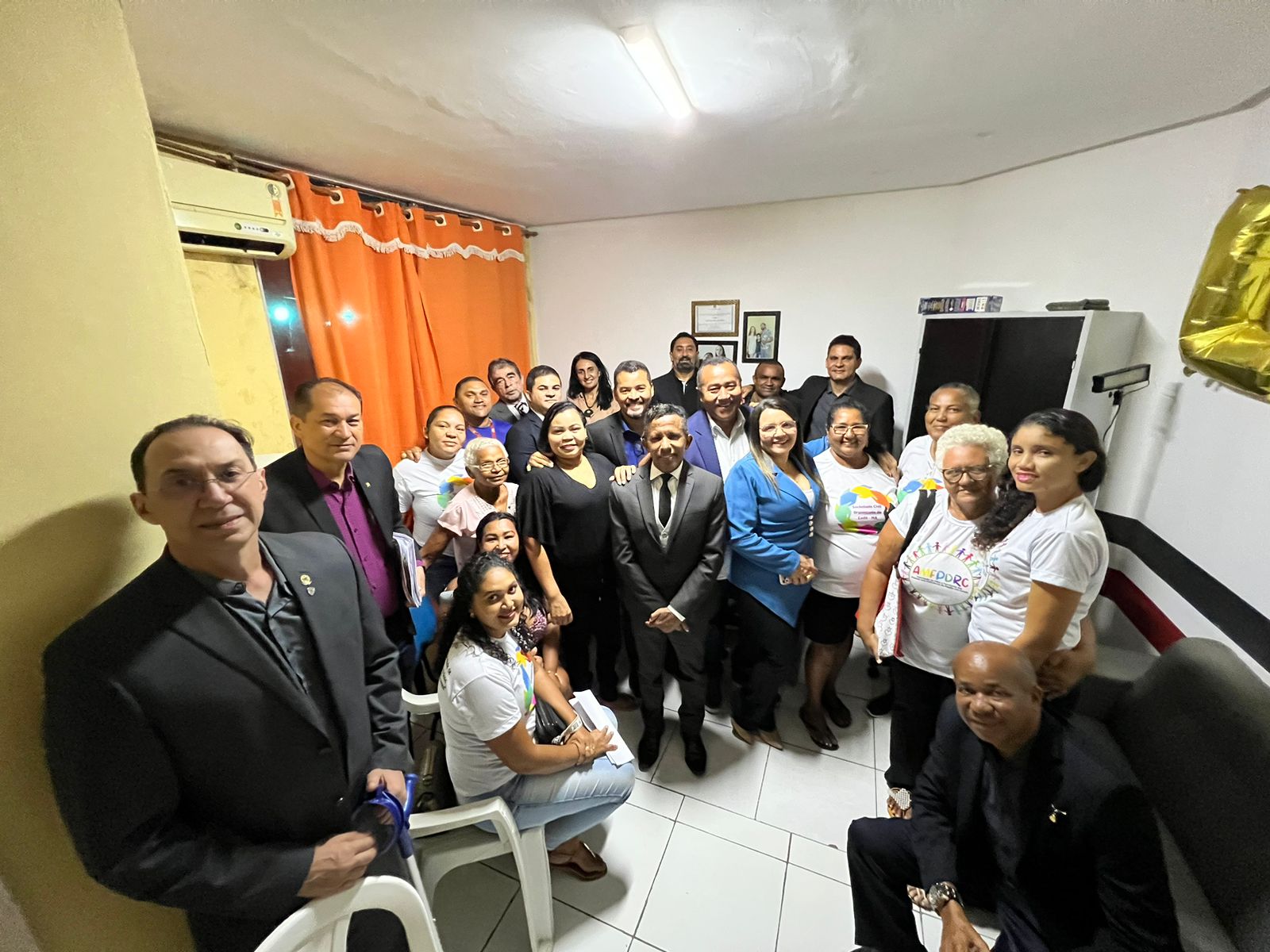 A Sociedade Civil Organizada esteve ontem dia 27/06, no Legislativo Municipal ,no intuito de fortalecer o vínculo,a parceria de cooperação mútua onde solicitaram dentre várias pautas