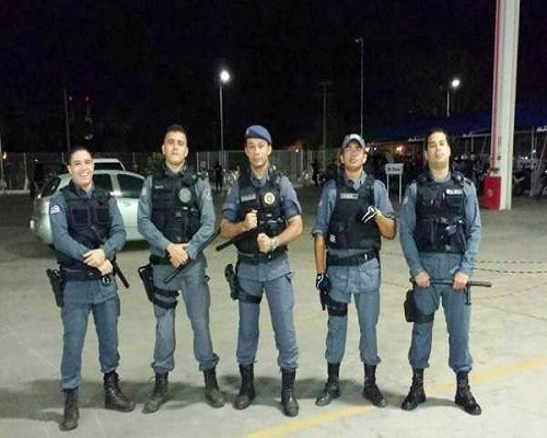 Policiais do 17º BPM garantem a segurança no Tradicional Arraial da cidade