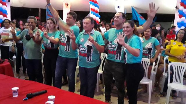 Delegado Rômulo mostra força política e lota Fazenda Show no lançamento de sua campanha