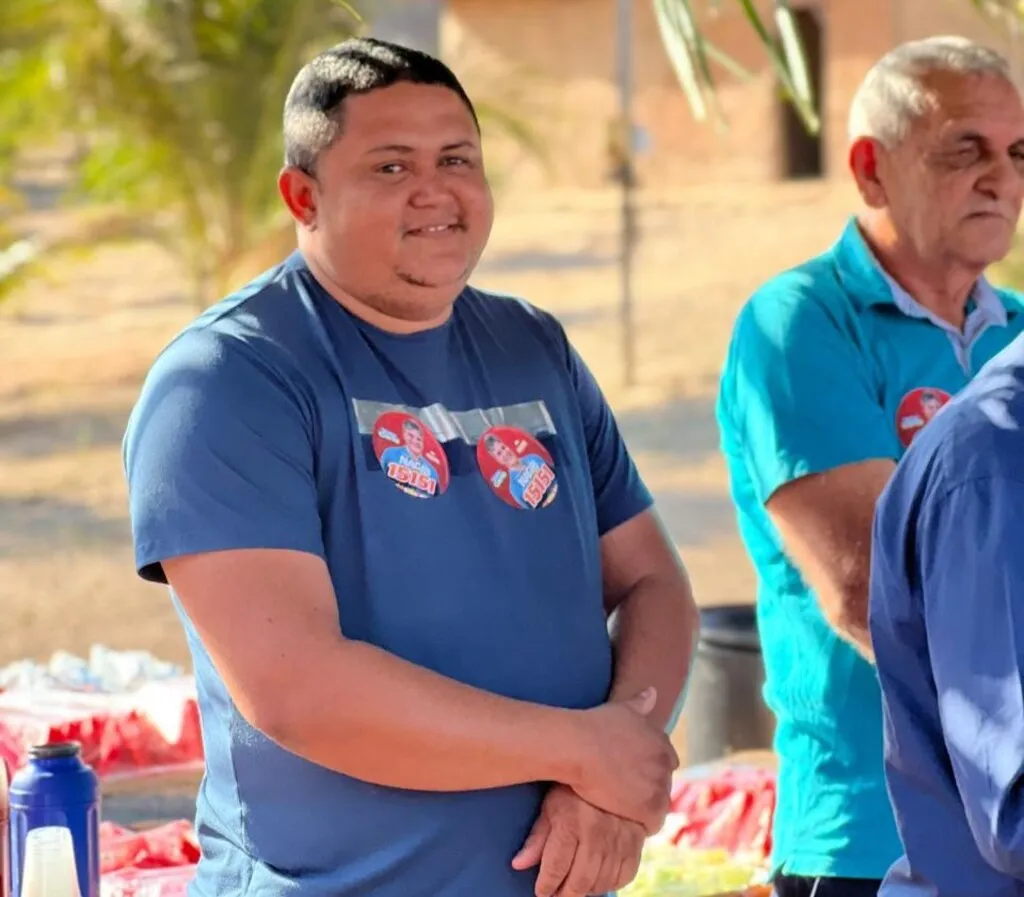 “PAREI DE PAGAR E FUI DEMITIDO”: EX-FUNCIONÁRIO FAZ NOVA DENÚNCIA CONTRA VEREADOR LEANDRO MAGALHÃES EM CODÓ E CITA O NOME DA PESSOA QUE RECEBE ESSES PAGAMENTOS VIA PIX