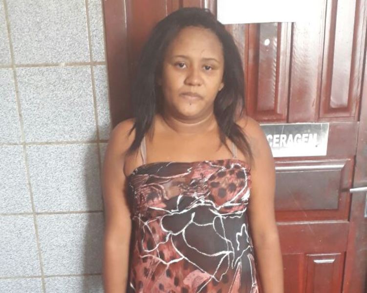 MULHER FORAGIDA DA POLICIA E DE ALTA PERICULOSIDADE É PRESA NO MARANHÃO.