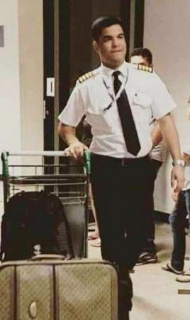 PILOTO DE AVIÃO COMETE SUICÍDIO COM DISPARO DE ARMA DE FOGO EM CAXIAS MARANHÃO