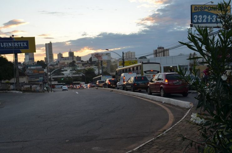 PROJETO DE LEI QUER OBRIGAR A VENDA DO VEICULO PARA INDENIZAR VITIMAS DE ACIDENTE, MESMO QUE O CARRO NÃO SEJA SEU.