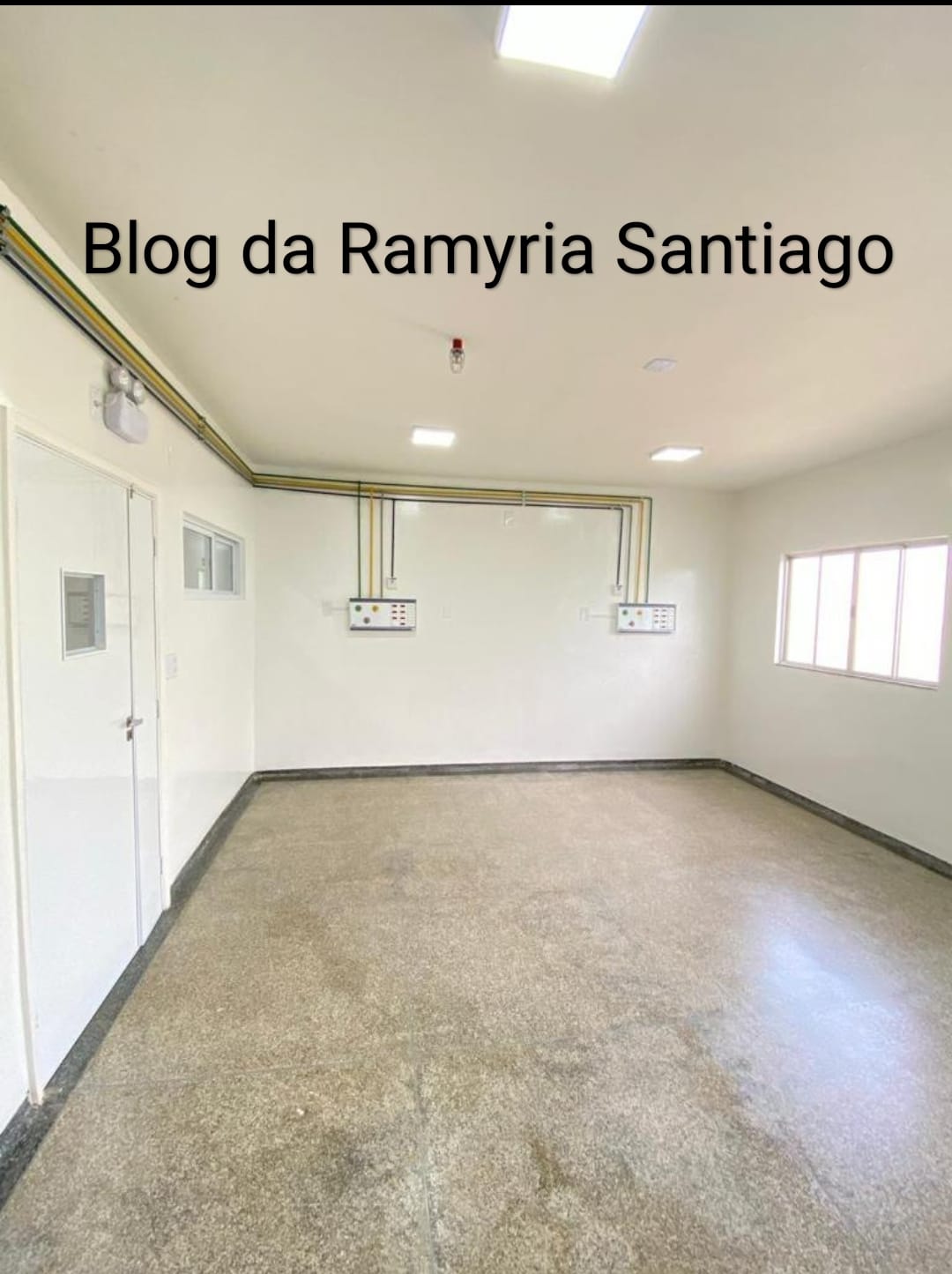 PREFEITO DE CODÓ VAI TORRAR 4 MILHÕES  DA SAÚDE QUEBRANDO PAREDES DO HOSPITAL  HGM ENQUANTO EQUIPAMENTOS, MATERIAL CIRÚRGICO, REMÉDIOS E PROFISSIONAIS NÃO TEM.Há uma ala com 36 leitos reformados e abandonados pelo prefeito Zé Francisco que não quis pagar a empresa que executou a obra