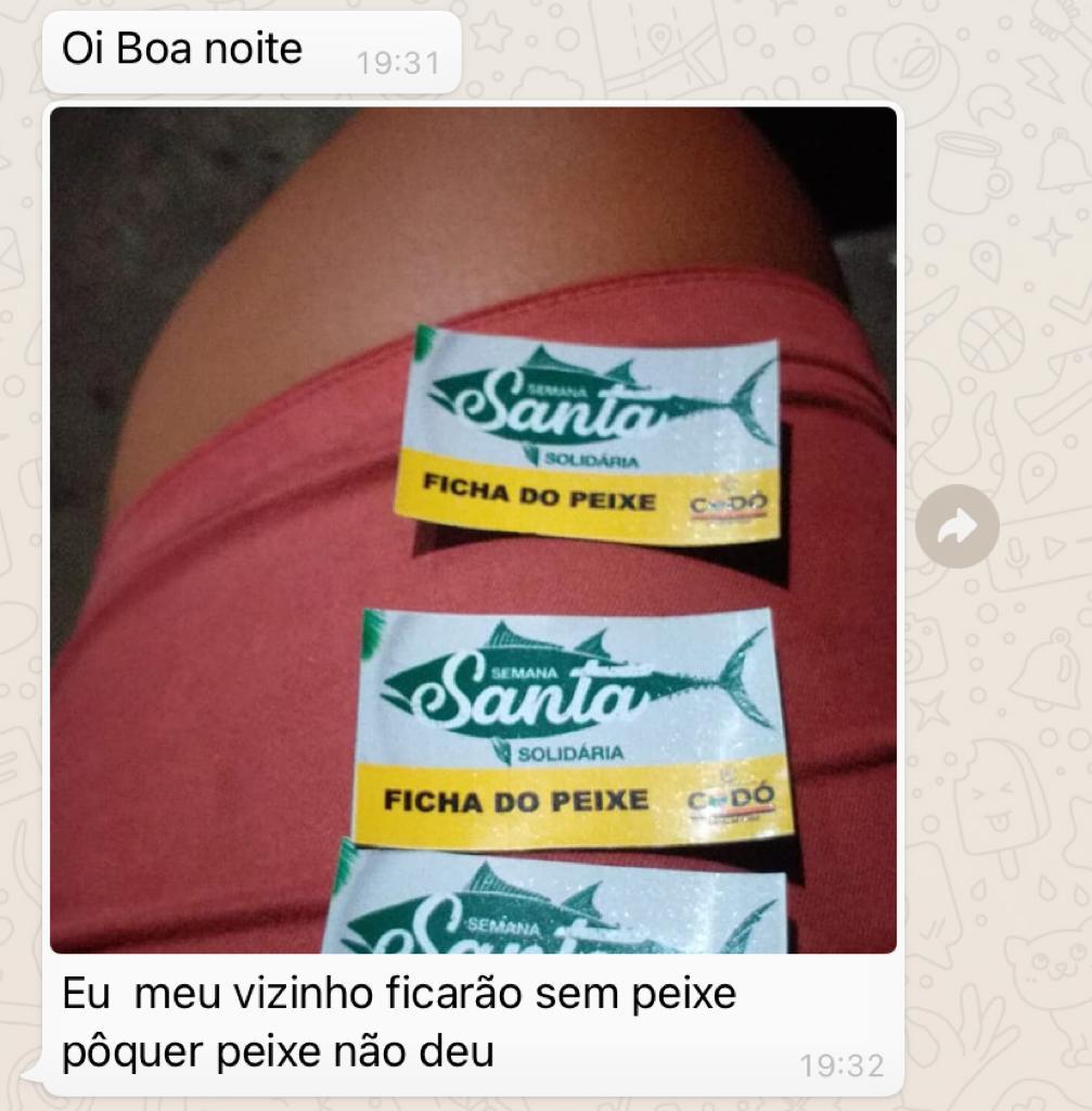 POPULAÇÃO DENUNCIA QUE MESMO COM AS FICHAS, NÃO RECEBERAM PEIXES EM CODÓ E VOLTARAM PARA CASA APENAS COM AS FICHAS EM MÃOS . Vídeos mostram confusão por conta disso.