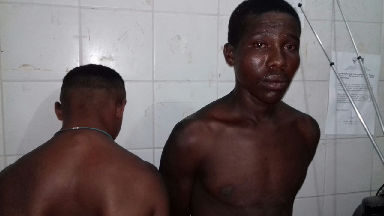 HOMEM E UM MENOR PRESOS APÓS REALIZAREM ASSALTOS A MÃO ARMADA NO BAIRRO CODO NOVO