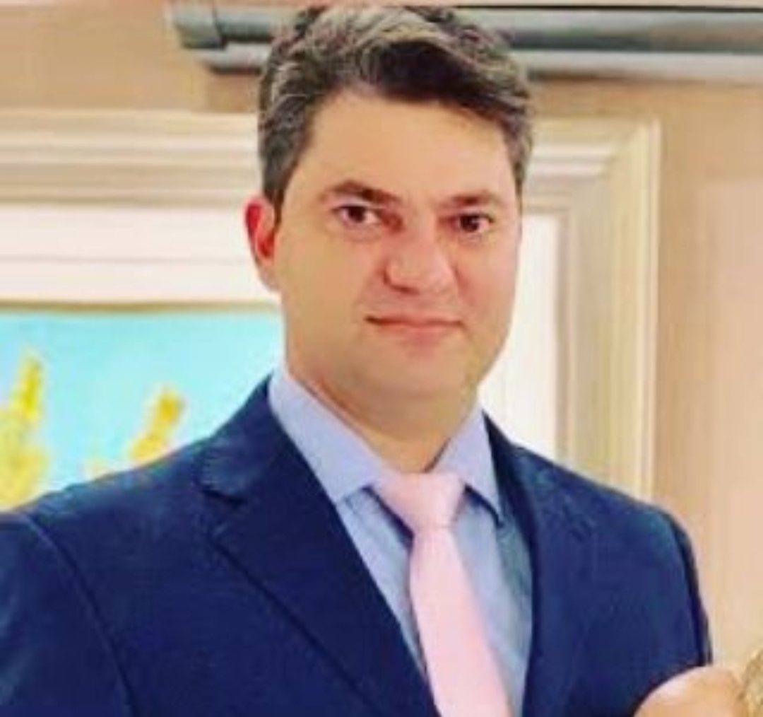 DEPUTADO NAGIB ACABA DE ENTRAR NO RANKING DO MAIOR MENTIROSO DA HISTÓRIA! VEJA O QUE ELE FALOU NESSE VÍDEO QUE O FEZ VIRAR MOTIVO DE CHACOTA. Como se já não bastasse o último vídeo de Chiquinho FC que também virou chacota a nível nacional.