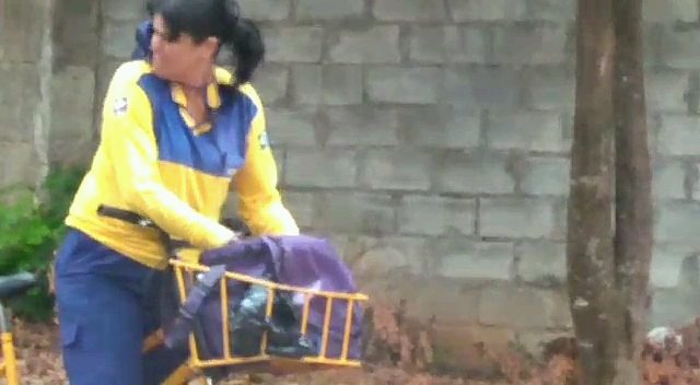 VÍDEO MOSTRA CARTEIRA DOS CORREIOS RASGANDO TODAS AS CORRESPONDÊNCIAS
