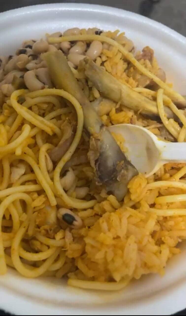 EM CODÓ, PACIENTES DA UPA DENUNCIAM MÁ ALIMENTAÇÃO — PRATOS SERVIDOS CONTÊM APENAS OSSO E CALDO FINO
