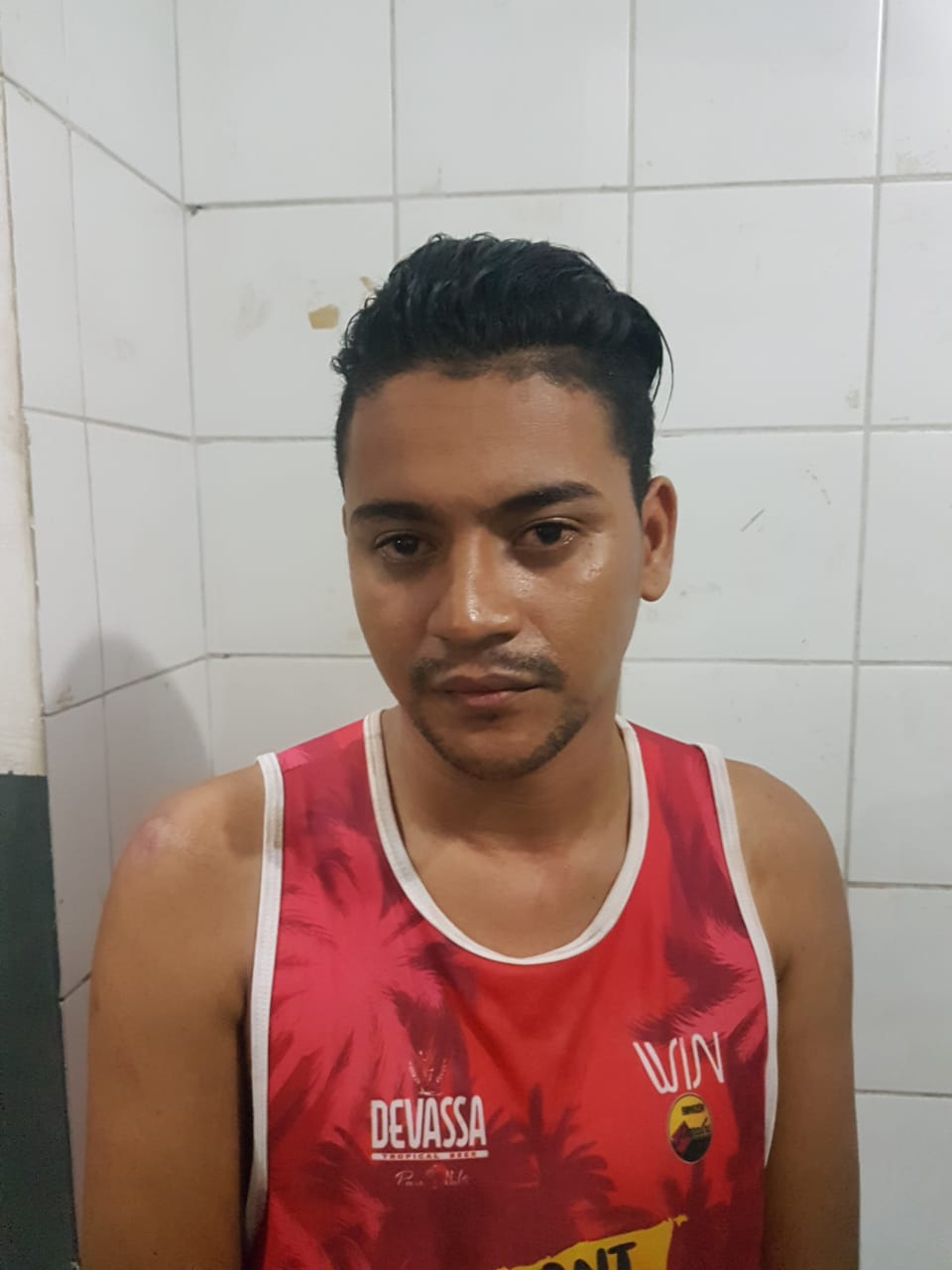 JOVEM É CONDUZIDO A DELEGACIA ACUSADO POR FURTO DE CELULAR EM CODÓ
