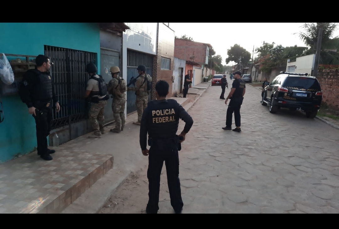 A Polícia Federal deflagrou nesta quarta-feira, nos municípios de São Luís/MA e São José de Ribamar/MA, a OPERAÇÃO ROAD TRIP