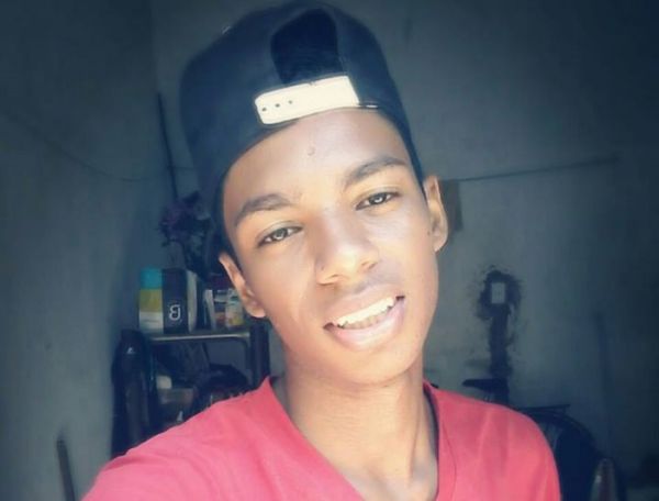 JOVEM MORRE AFOGADO EM RIO ITAPECURU NA CIDADE DE COROATÁ.