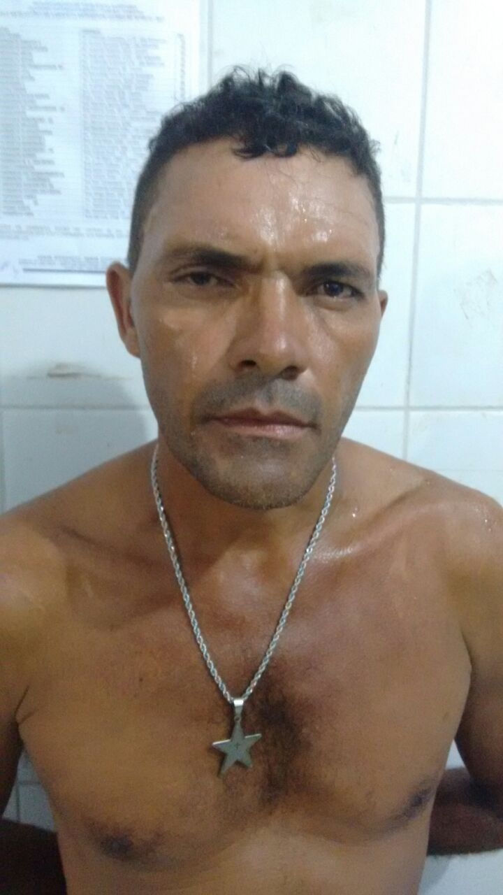 EM CODÓ HOMEM É PRESO POR AMEAÇAR UMA PESSOA E DEMAIS VIZINHOS COM UMA FACA