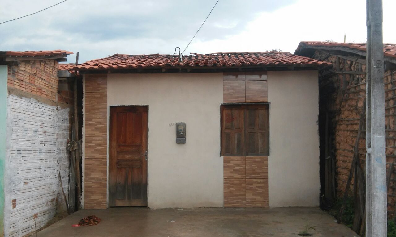 INCÊNDIO CRIMINOSO EM RESIDÊNCIA DE CODÓ – POLICIA PROCURA OS SUSPEITOS PELO CRIME
