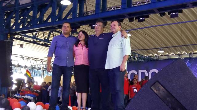 MAIS DE 10 MIL PESSOAS COMPARECEM A EVENTO E REAFIRMAM APOIO A FLÁVIO DINO- TODOS PELO MARANHÃO