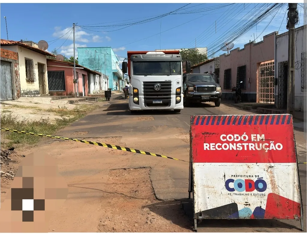 DENÚNCIA: 34 Trabalhadores da Operação Tapa-Buracos foram Demitidos em Codó pelo prefeito que disse que não tem dinheiro para pagar esses trabalhadores e famílias relatam situação de desespero