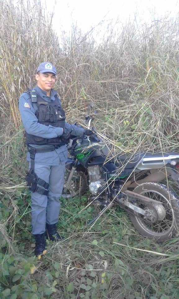 POLÍCIA MILITAR DE CODÓ RECUPERA MAIS UMA MOTOCICLETA XTZ 150