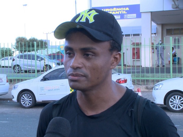 Menino picado por cascavel fica 12h à espera de UTI em hospital do Piauí