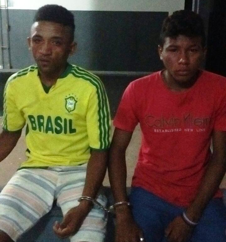 ELEMENTOS PRESOS EM CODÓ POR PRÁTICA DE ASSALTOS E PORTANDO 3 ARMAS BRANCAS