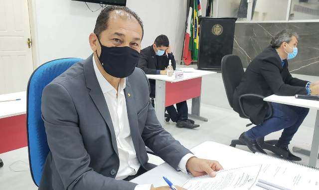 Vereador Evimar Barbosa comenta sobre sua emenda ao Projeto de Lei Nº 07/21