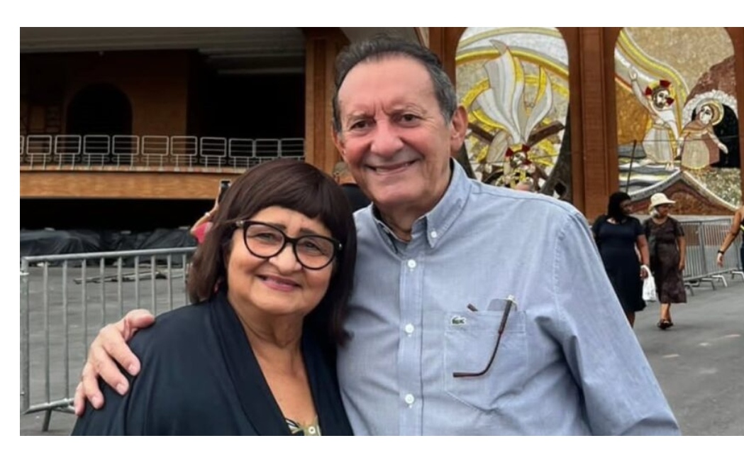 MORREU NESTA MADRUGADA  ELIENE ROLIM, ESPOSA DE ZITO ROLIM E EX-PRIMEIRA DAMA. UMA DAS MULHERES MAIS AMADAS DE CODÓ QUANDO FOI PRIMEIRA DAMA PELA SUA SIMPLICIDADE E HUMILDADE.
