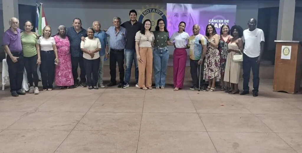 Rotary Club de Codó promove vacinação e palestra sobre prevenção ao câncer de mama em dia de ações pela saúde