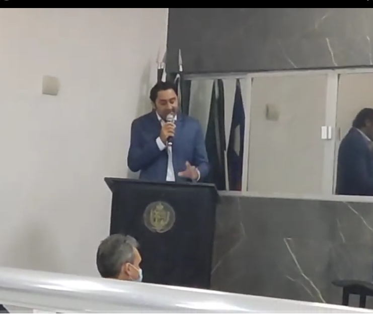 Em discurso na tribuna Vereador Antônio Luz crítica a imprensa Codoense e cita nomes. 
