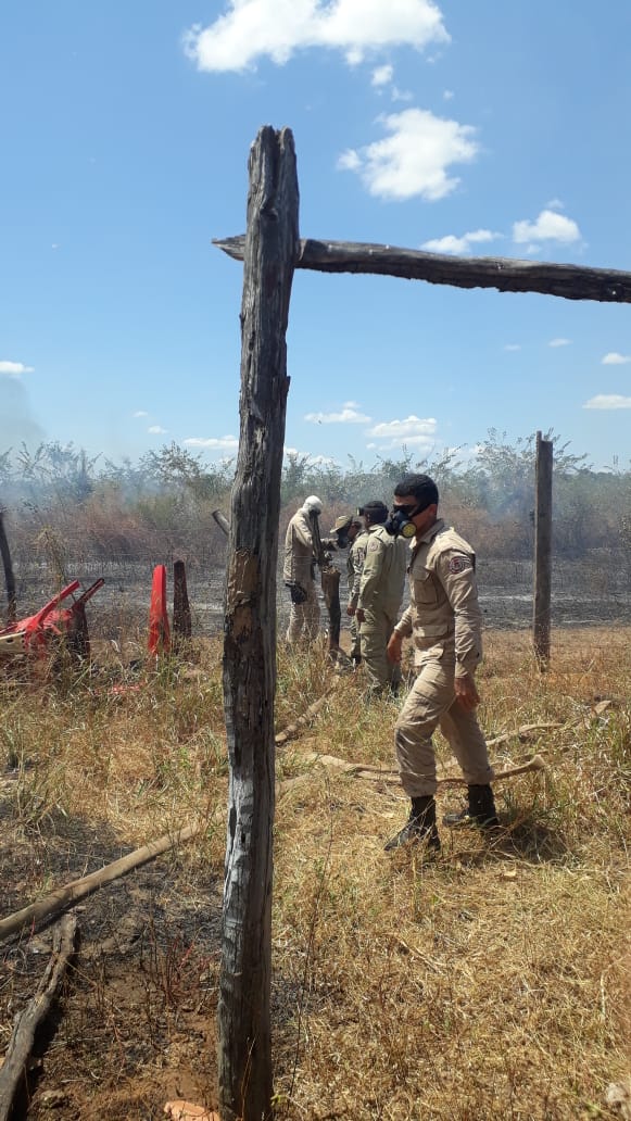  INCÊNDIO DE GRANDE PROPORÇÃO NESSE MOMENTO EM CODÓ SENDO COMBATIDO POR BOMBEIROS.