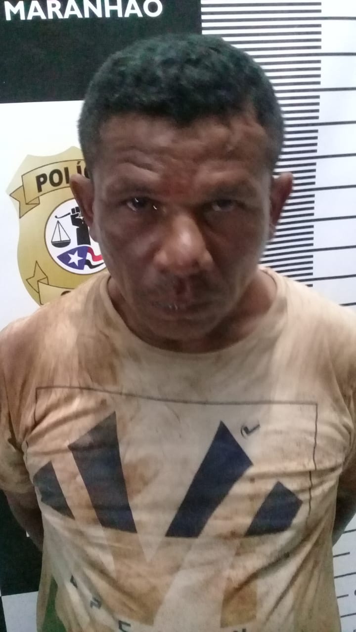 EM CODÓ HOMEM É PRESO POR ROUBAR BATERIA DE CAMINHÃO