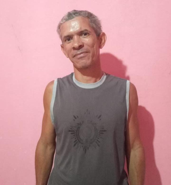 ESTÁ DESAPARECIDO EM CODÓ. ANTONIO ALVES ASSUNÇÃO: Foi visto pela última vez no bar do Renna, bairro Codó Novo. QUALQUER INFORMAÇÃO ENTRE EM CONTATO.