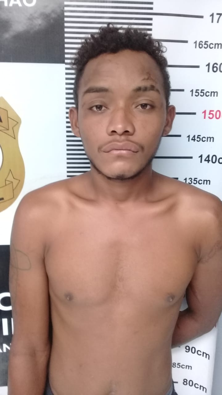 JOVEM É PRESO POR ARROMBAR CARRO EM CODÓ