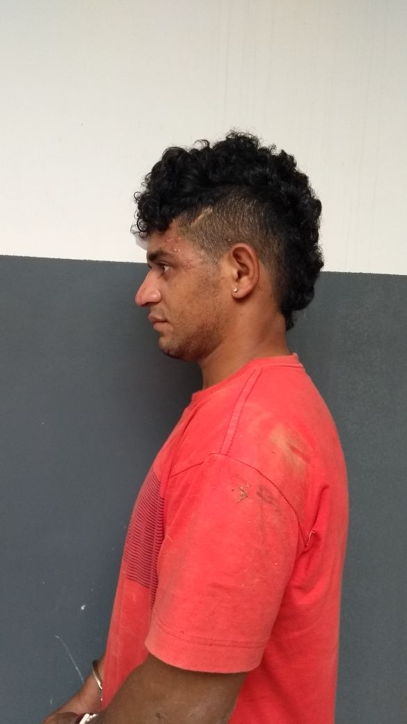 JOVEM É PRESO EM CODÓ AMEAÇANDO PESSOAS COM DUAS ARMAS MUNICIADA.