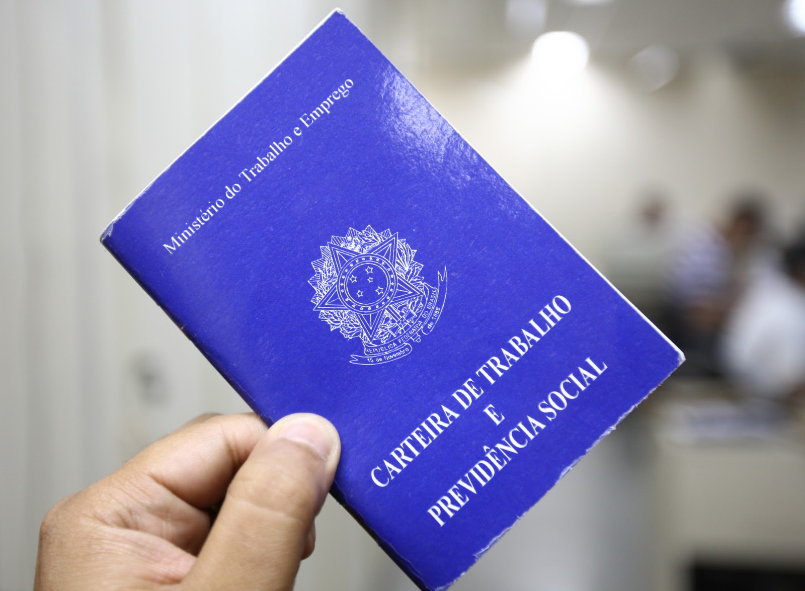 CARTEIRA DE TRABALHO AGORA SERÃO EMITIDAS NO SINE E NÃO MAIS NO MINISTÉRIO DE TRABALHO
