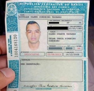 Homem é executado com cinco tiros de pistola ponto 40 no estacionamento do Tropical Shopping