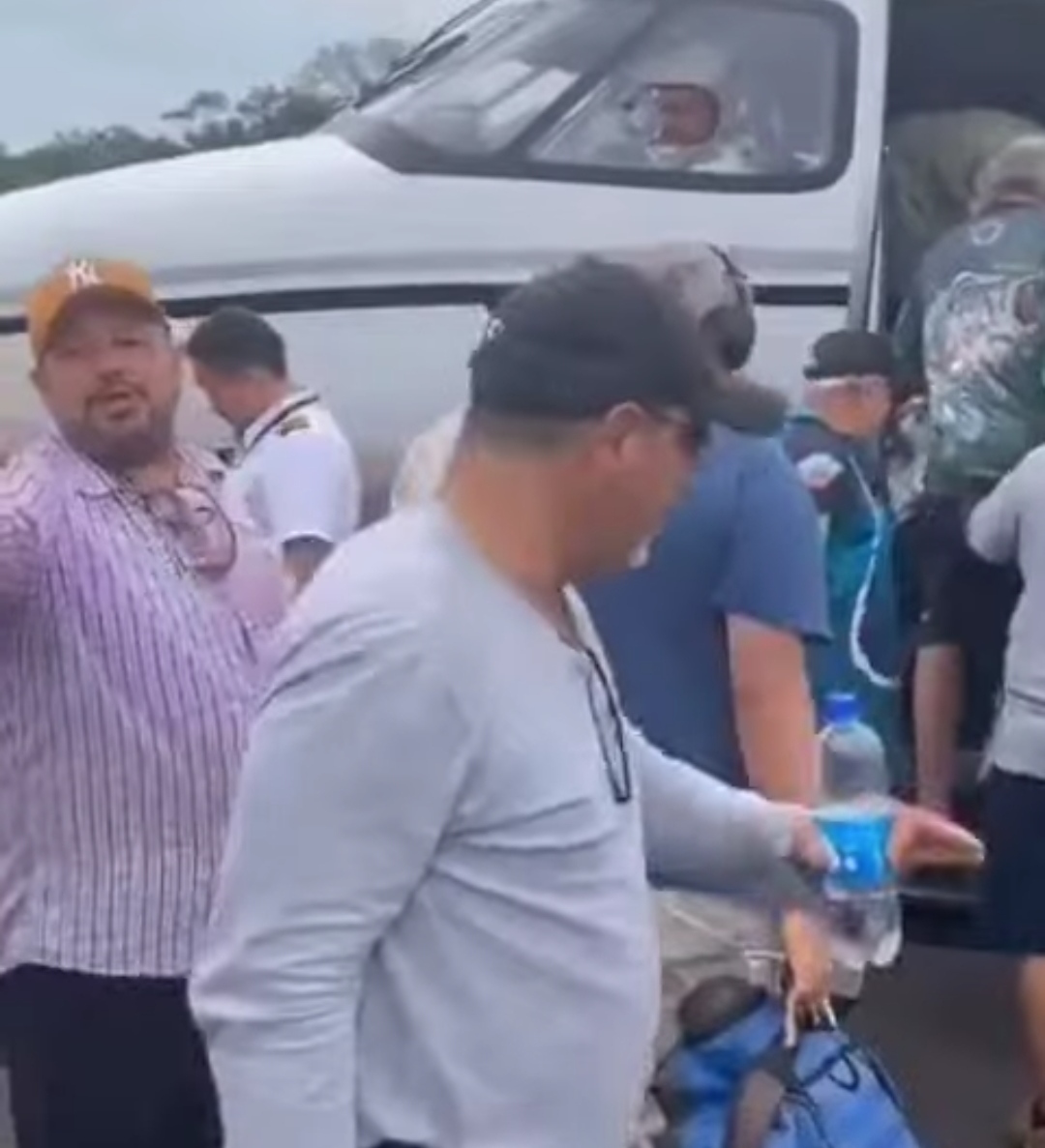 VÍDEO MOSTRA OS ÚLTIMOS MOMENTOS DOS 14 PASSAGEIROS QUE MORRERAM ONTEM , SÁBADO (16), A BORDO DE UM AVIÃO EM MANAUS 