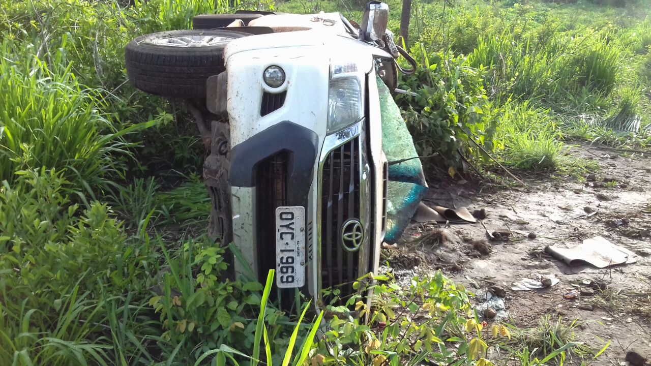ACIDENTE NO KM 17 NA BR-316 ENVOLVENDO UMA FAMÍLIA EVANGÉLICA QUE IRIA PARA TERESINA PI