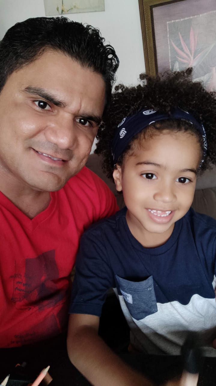 FILHO DE CODOENSE SERÁ DESTAQUE NO PROGRAMA DO RAUL GIL NO QUADRO FUNKEIRINHOS.