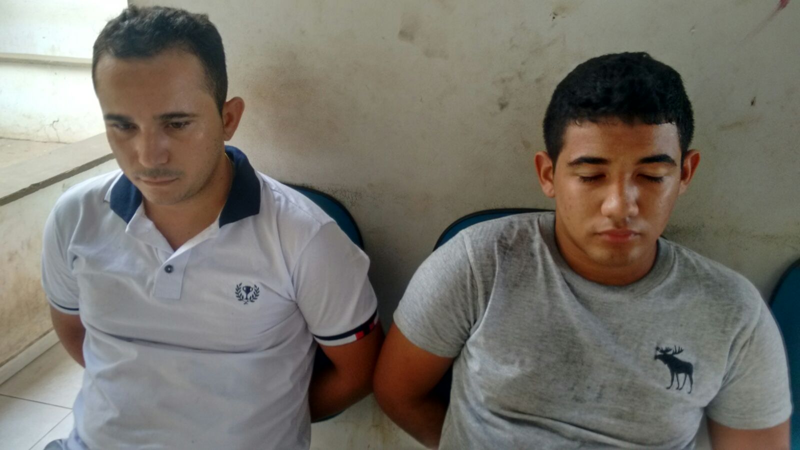 Policias de repressão ao Narcotráfico prendem coroataenses em Codó com mais de 100 kg de Maconha