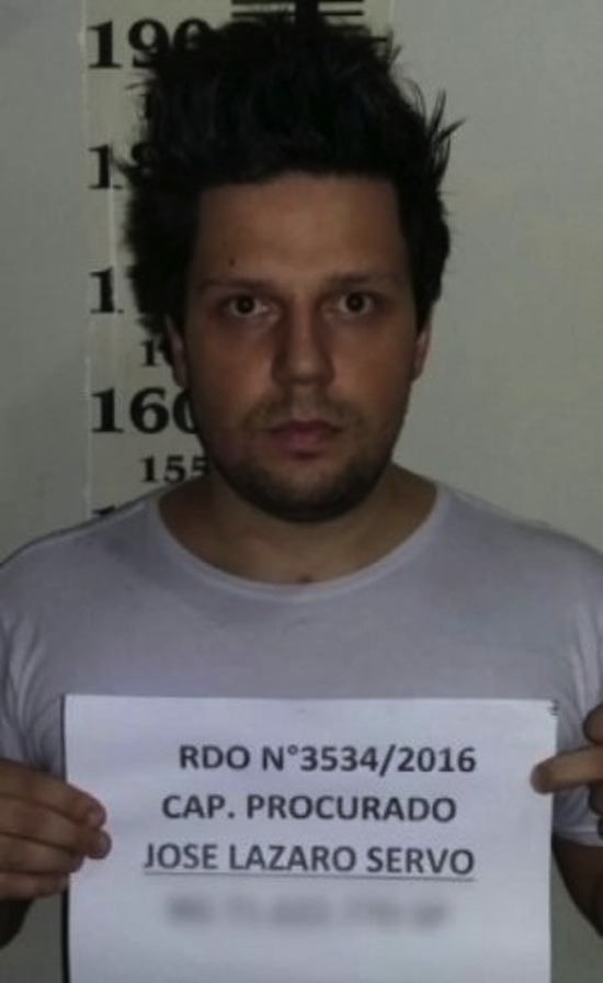 EX-VOCALISTA DA DUPLA THAEME E TIAGO É PRESO E FOTO SUA NA PRISÃO VAZA NA INTERNET