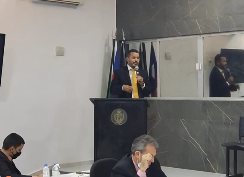 “Se eu fosse você pediria desculpas, eu repúdio seu ato, isso é uma vergonha, mais eu te perdoo”. Disse vereador Gracinaldo a GALILÉIA