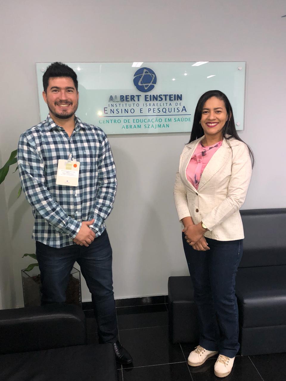 EQUIPE DO SAMU DE CODÓ REPRESENTADA PELO  MÉDICO DR EPITÁCIO SANTOS  RECEBEM TREINAMENTO NO HOSPITAL ALBERT EINSTEIN