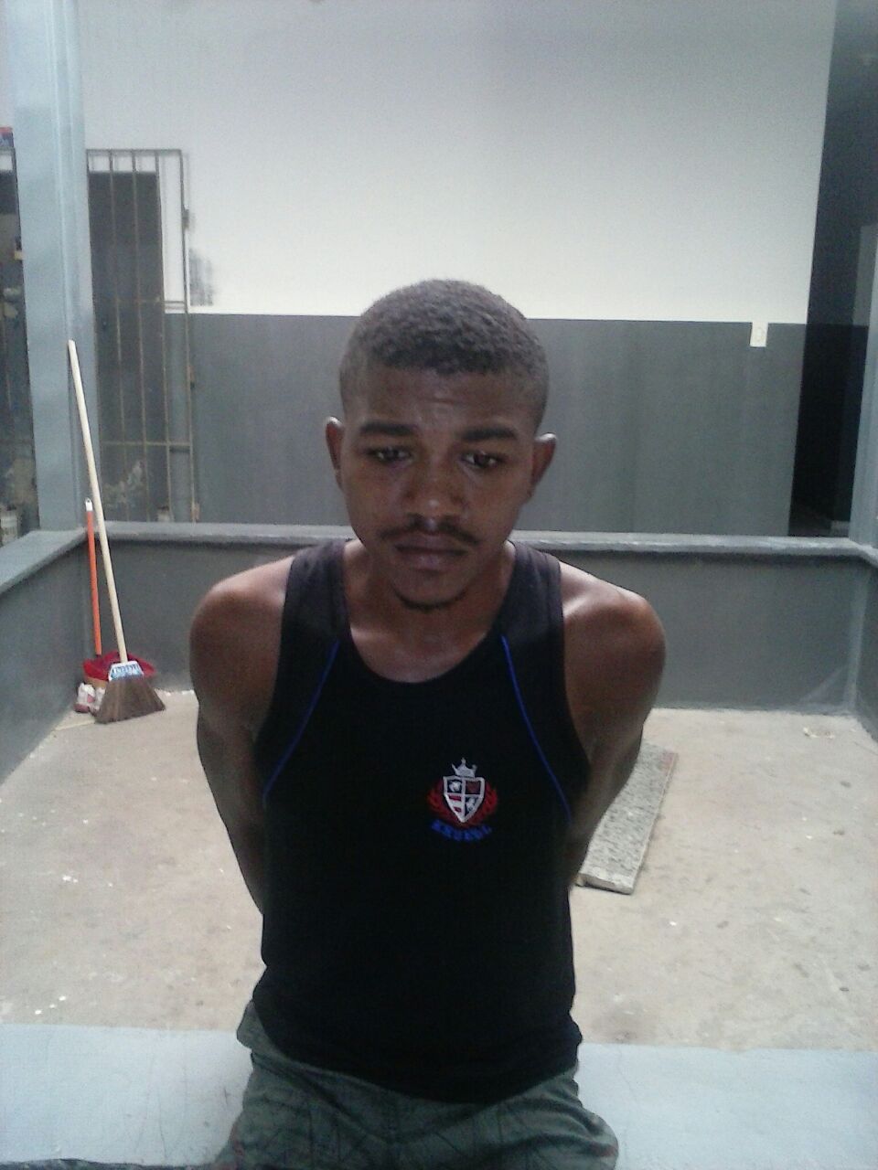 JOVEM PRESO EM CODÓ POR PORTE ILEGAL DE ARMA DE FOGO