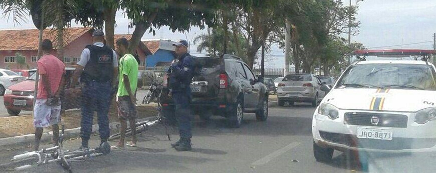MENORES SÃO APREENDIDOS COM DROGAS EM SANTA MARIA