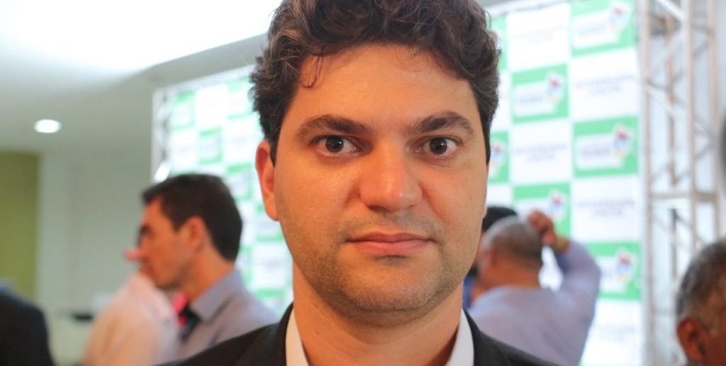 PREFEITO NAGIB FALA SOBRE SEU PROFUNDO CANSAÇO EM TENTAR MANTER AS PESSOAS DENTRO DE CASA SEM SUCESSO. MEDIDAS MAIORES DEVEM SER TOMADAS,UMA DELAS É FECHAR O COMERCIO EM CODÓ NA PRÓXIMA SEMANA